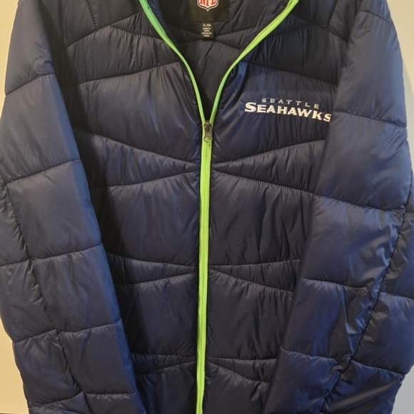 Seattle Seahawks Puffer Jacket - Picture 1 of 3